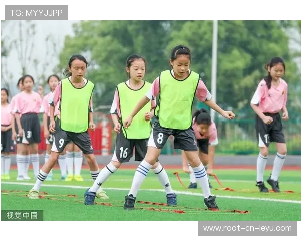 冠军球队季前国际拉练:打造实战利器,迎接新赛季巅峰挑战